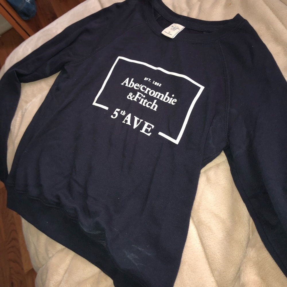 Abercrombie crew neck